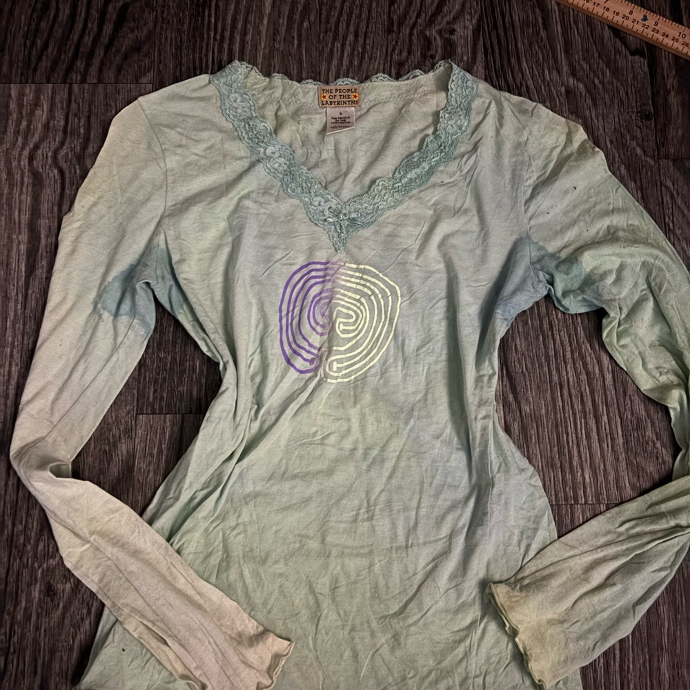 The people of the labyrinths Women's Green Long Sleeve Top